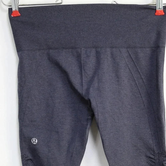 Lululemon in the flow blue crop leggings 6 - Picture 8 of 15